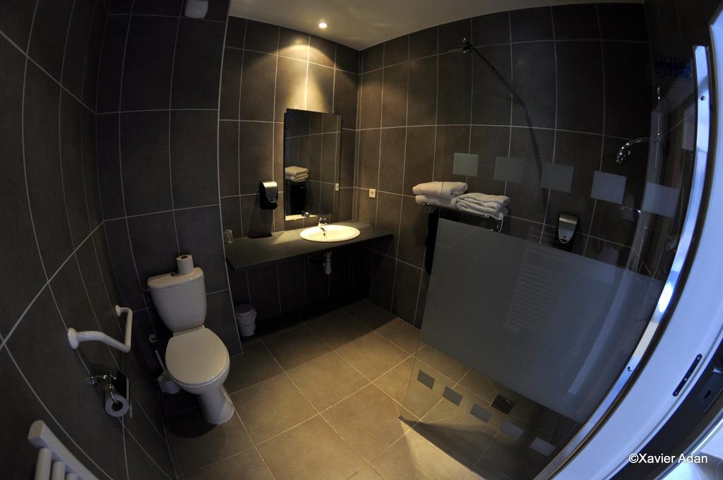Hotel Douce France Cuxac-dʼAude Pokoj fotografie